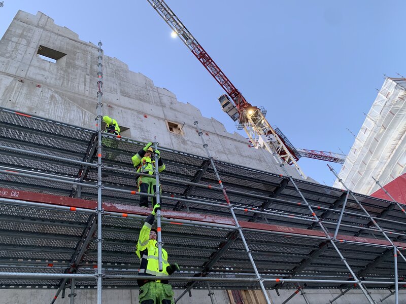 Lefke Oy scaffolding team